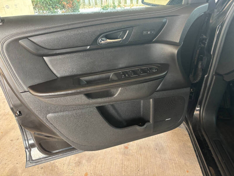 2016 Chevrolet Traverse LT