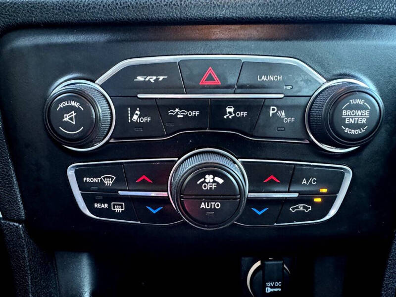 2016 Dodge Charger SRT 392