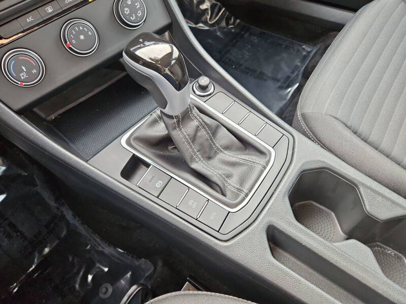 2024 Volkswagen Jetta S