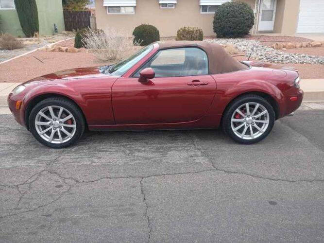 2005 Mazda MX-5 Miata LS