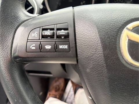 2011 Mazda MAZDA3 i Touring