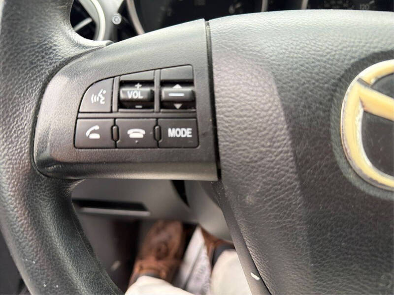 2011 Mazda MAZDA3 i Touring