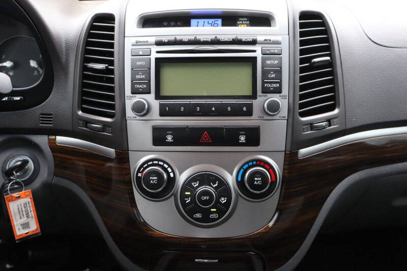 2012 Hyundai Santa Fe SE