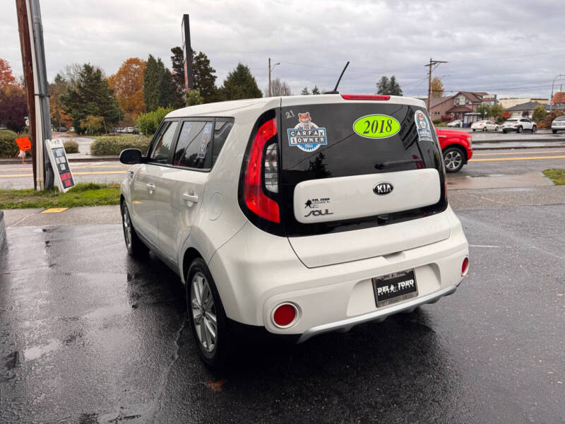 2018 Kia Soul +