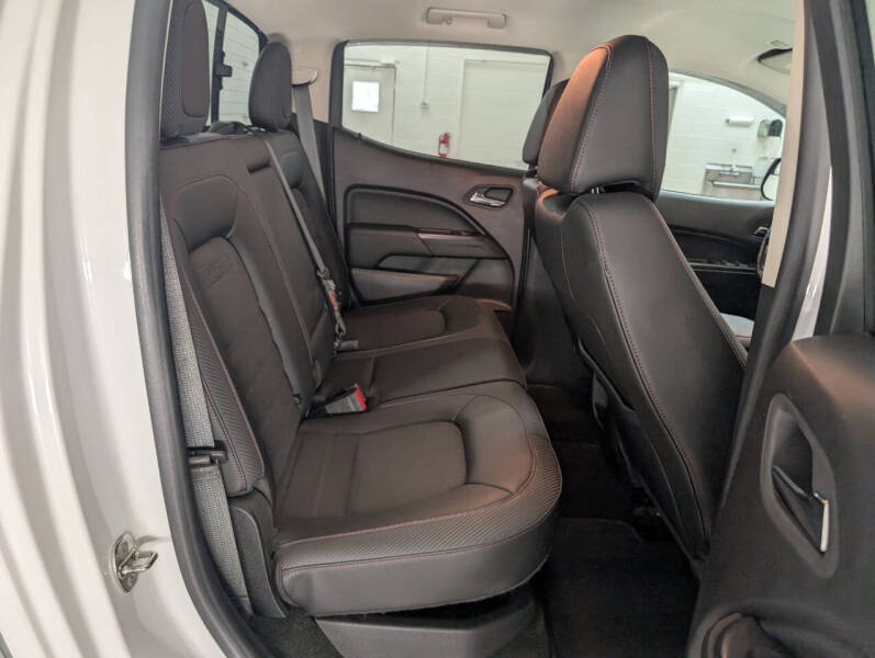 2017 GMC Canyon SLE