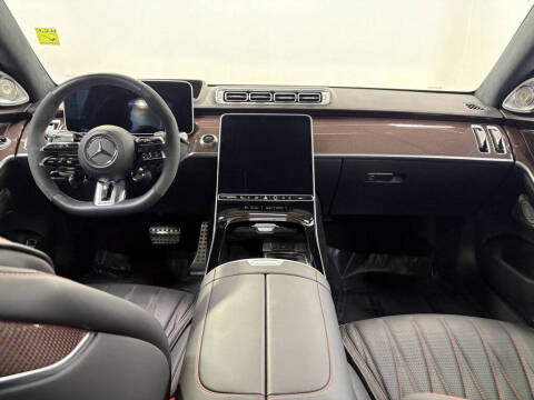 2024 Mercedes-Benz S-Class AMG S 63 E Performance