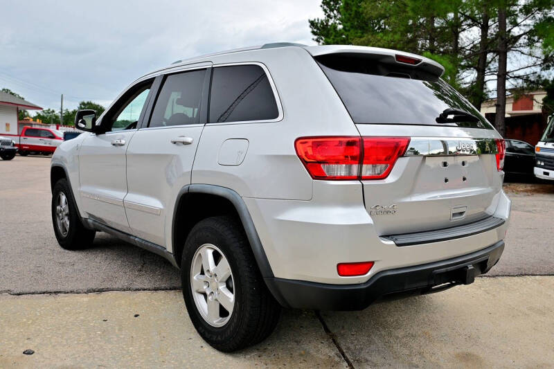 2012 Jeep Grand Cherokee Laredo