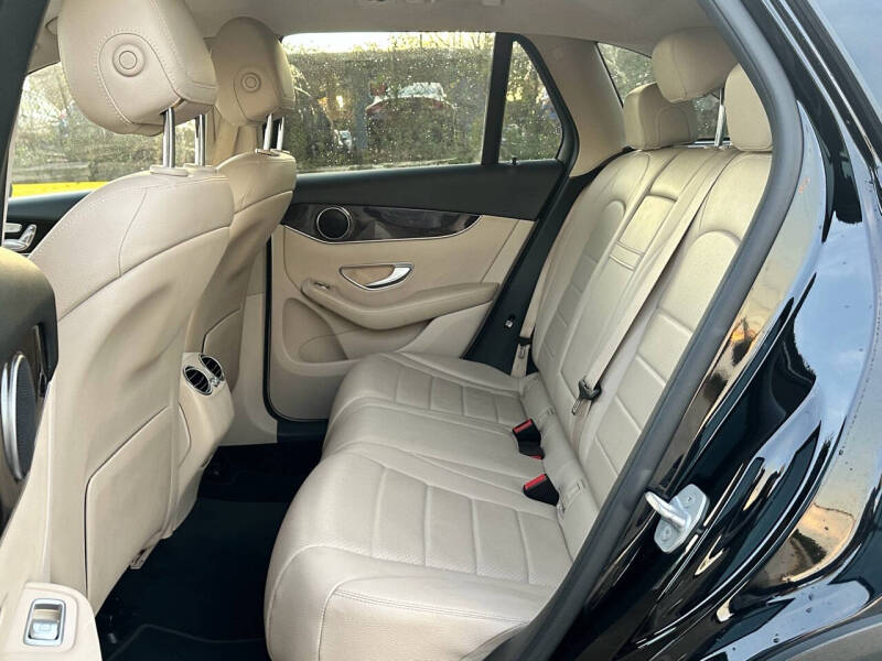 2016 Mercedes-Benz GLC GLC 300