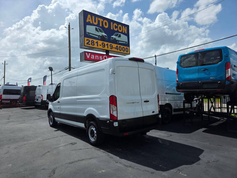2022 Ford Transit 250