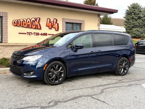 2019 Chrysler Pacifica Touring L Plus