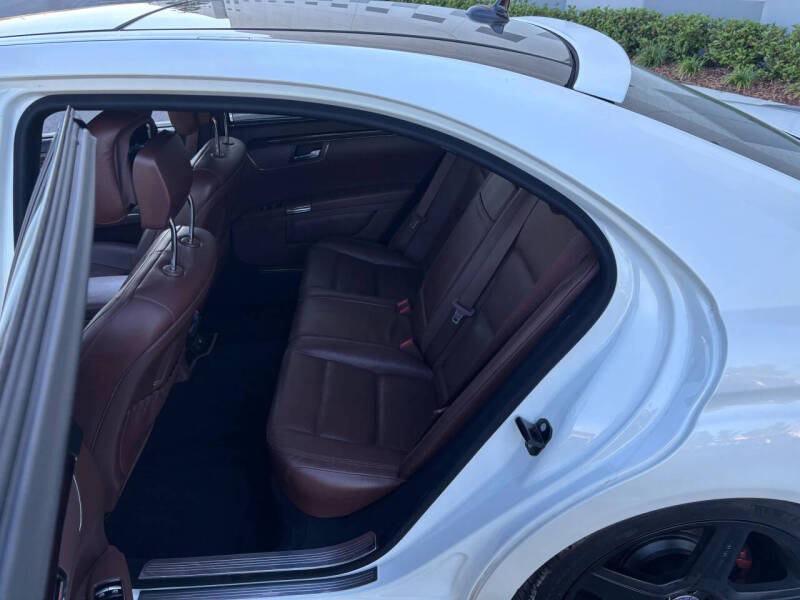 2011 Mercedes-Benz S-Class S 550