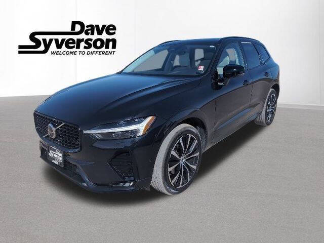 2023 Volvo XC60 B5 Plus Dark Theme