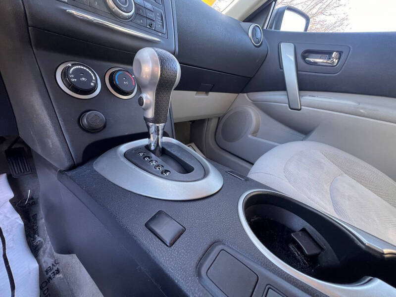 2014 Nissan Rogue Select S