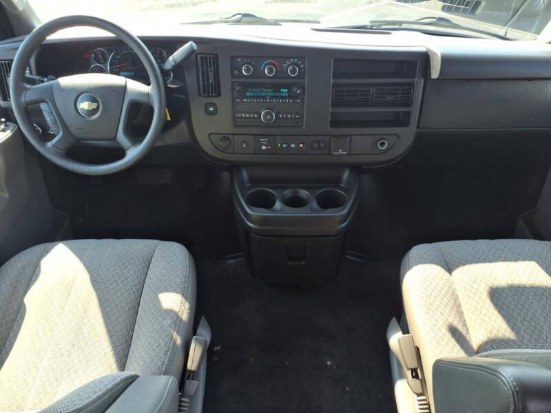 2019 Chevrolet Express LT 2500