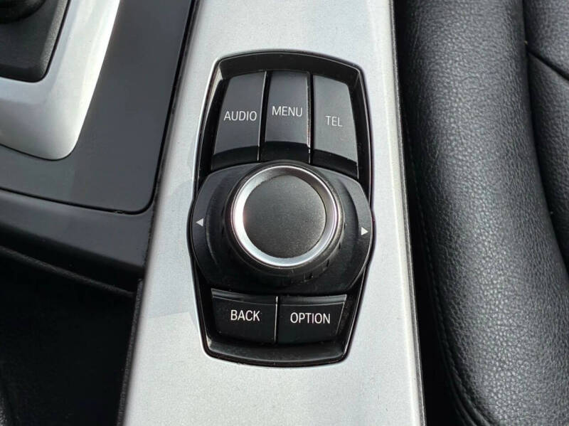 2013 BMW 3 Series 328i