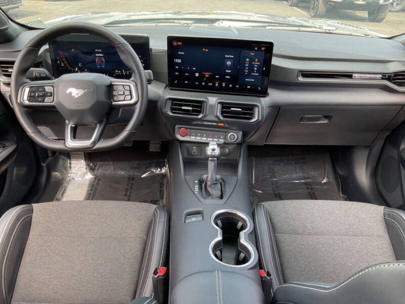 2024 Ford Mustang EcoBoost