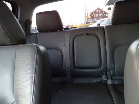 2011 Nissan Frontier SL