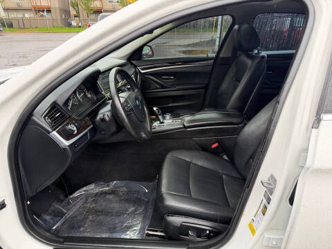 2014 BMW 5 Series 528i