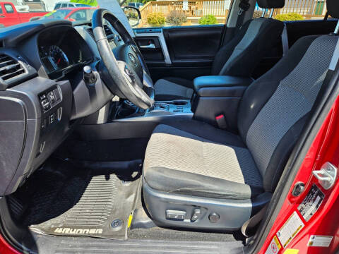 2017 Toyota 4Runner SR5