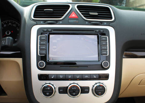 2014 Volkswagen Eos Executive SULEV