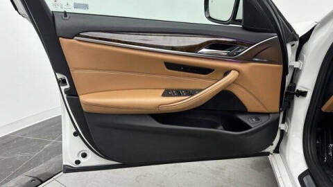 2019 BMW 5 Series 540i