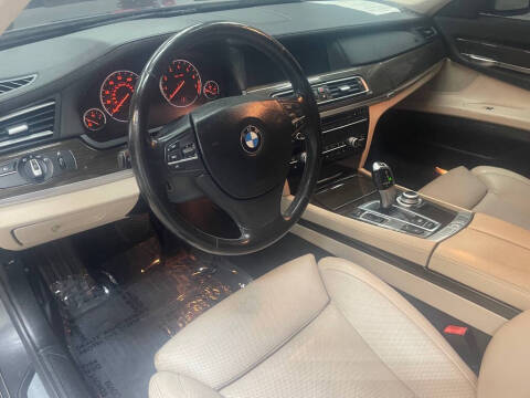 2009 BMW 7 Series 750Li