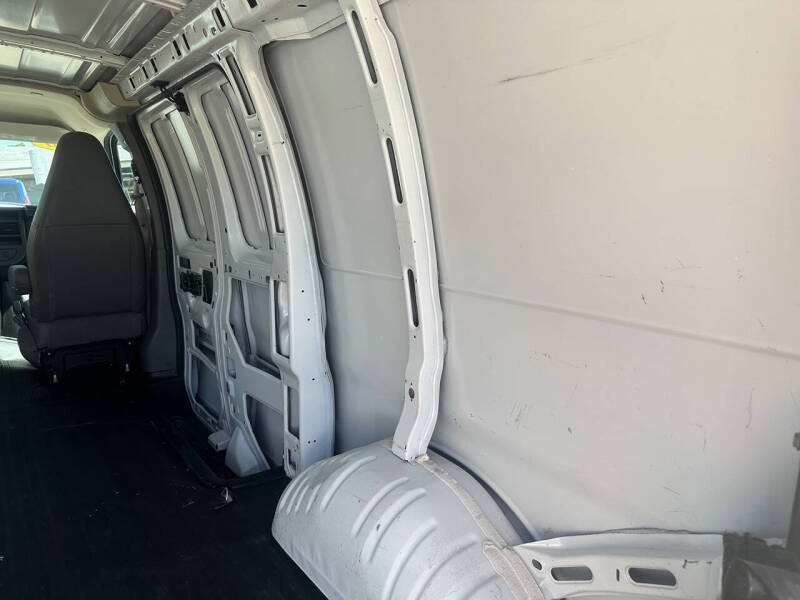 2018 Chevrolet Express 2500