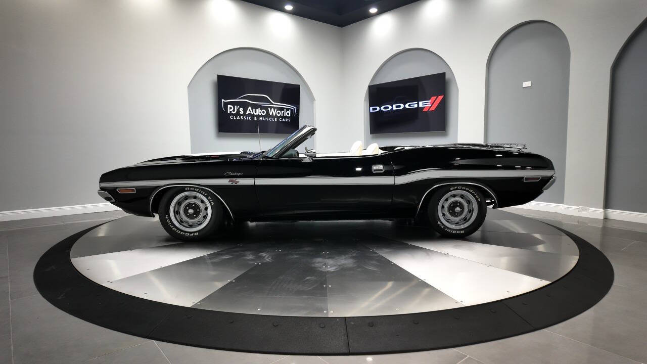 1970 Dodge Challenger 1