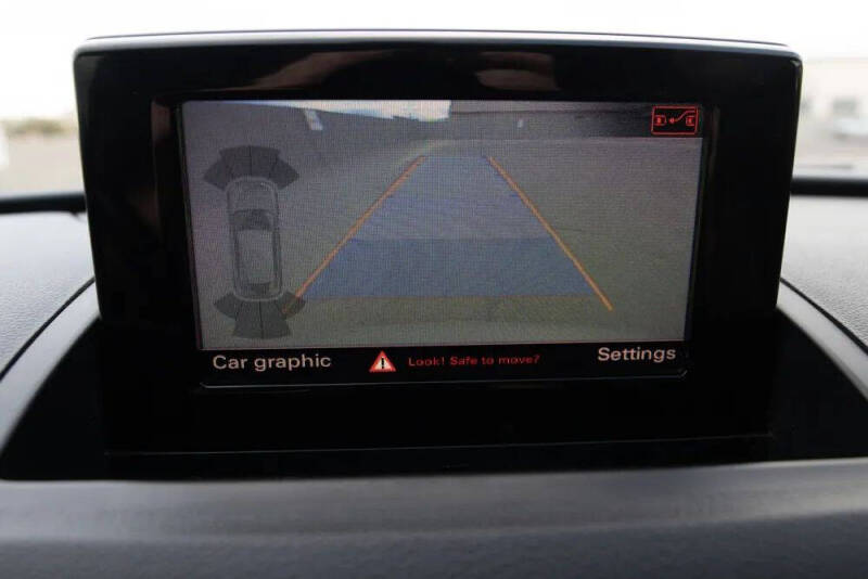 2016 Audi Q3 2.0T Premium Plus