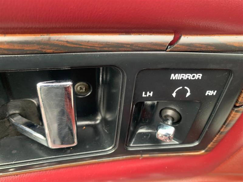 1992 Oldsmobile Custom Cruiser