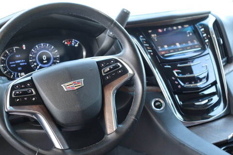 2016 Cadillac Escalade Premium Collection