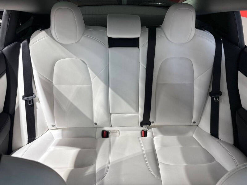 2020 Tesla Model 3 Performance