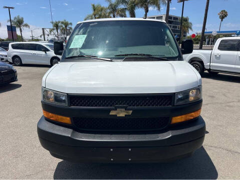 2021 Chevrolet Express 2500
