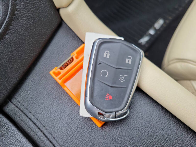 2017 Cadillac XT5 Luxury