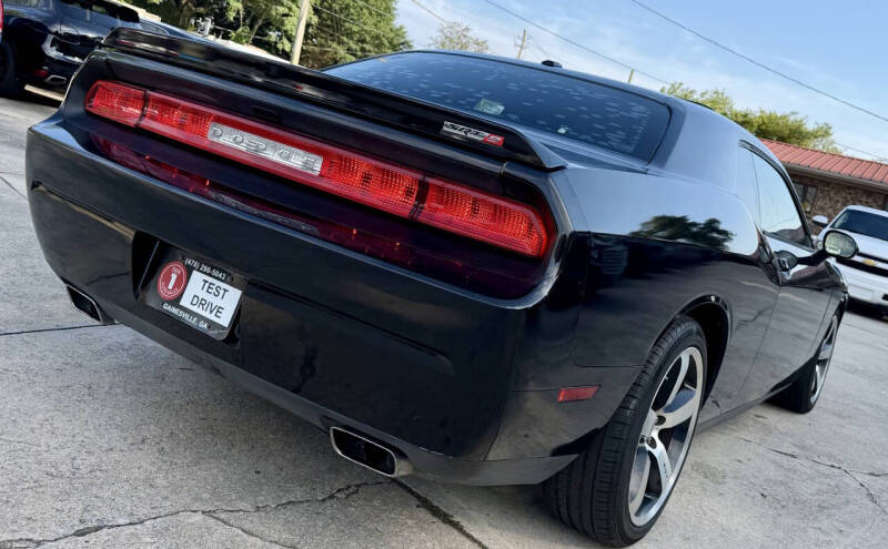 2011 Dodge Challenger SRT8 392