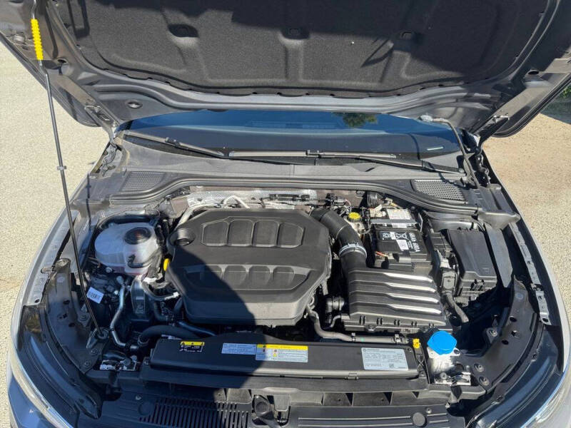 2024 Volkswagen Golf GTI 380 SE