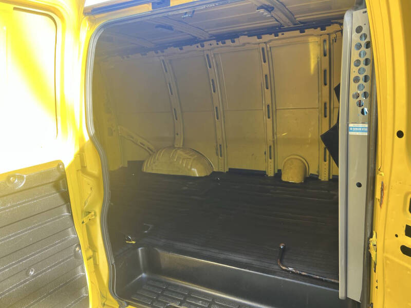 2019 Chevrolet Express 2500