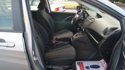 2012 Mazda MAZDA5 Sport