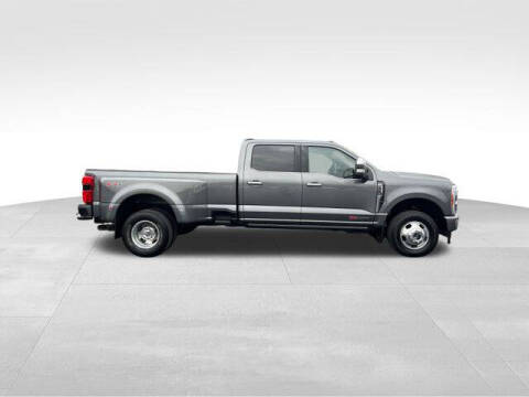 2023 Ford F-350 Super Duty Platinum