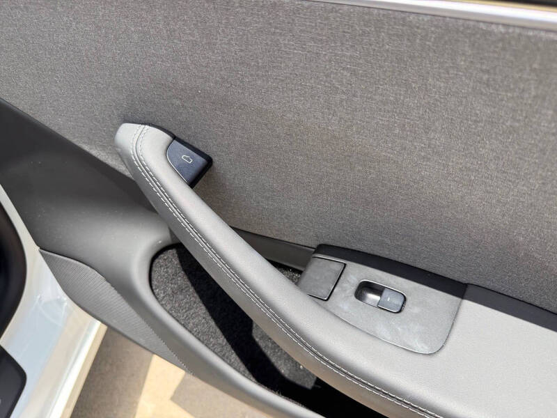 2026 Tesla Model 3 Premium