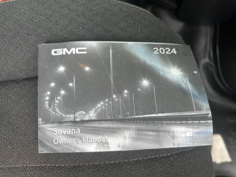 2024 GMC Savana 2500