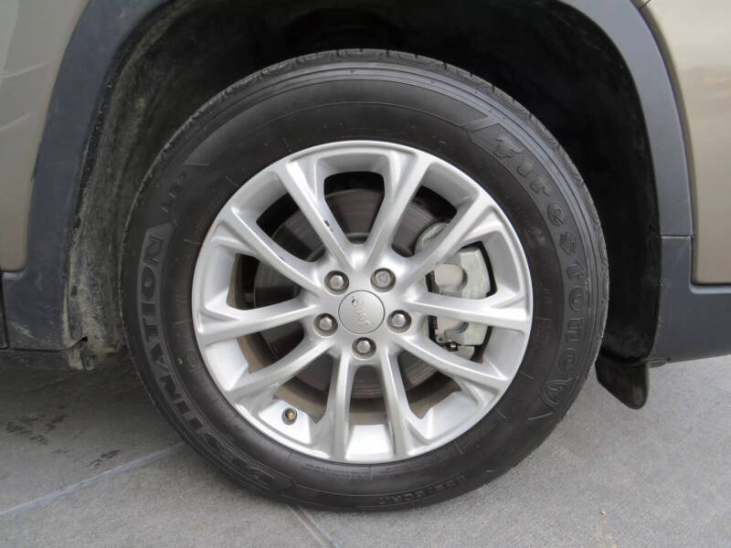 2019 Jeep Cherokee Latitude