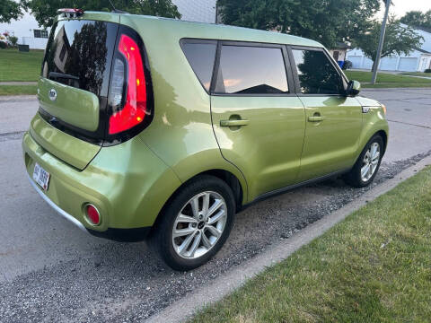 2018 Kia Soul +