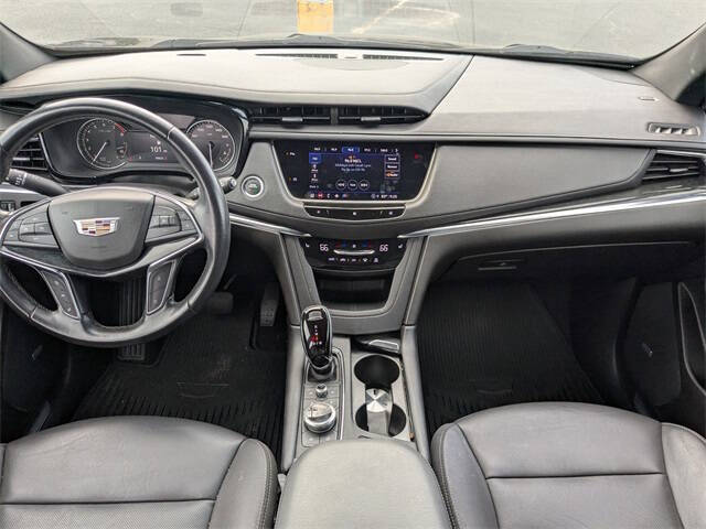 2021 Cadillac XT5 Premium Luxury