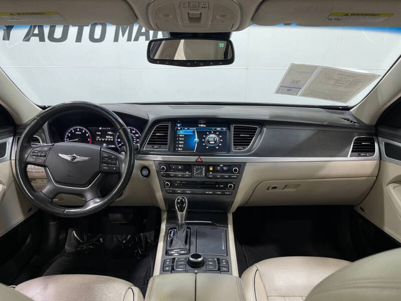 2017 Genesis G80
