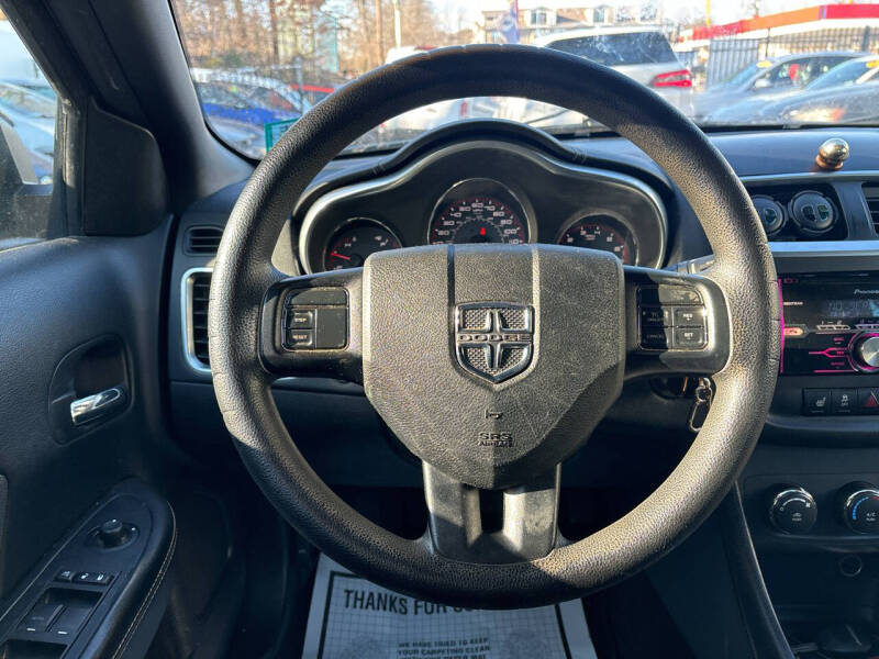 2013 Dodge Avenger SE