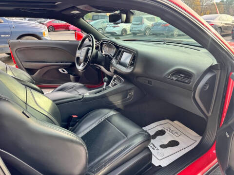 2015 Dodge Challenger R/T Plus