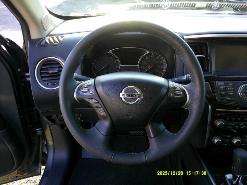 2016 Nissan Pathfinder Platinum