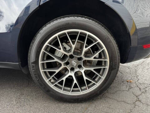 2015 Porsche Macan S