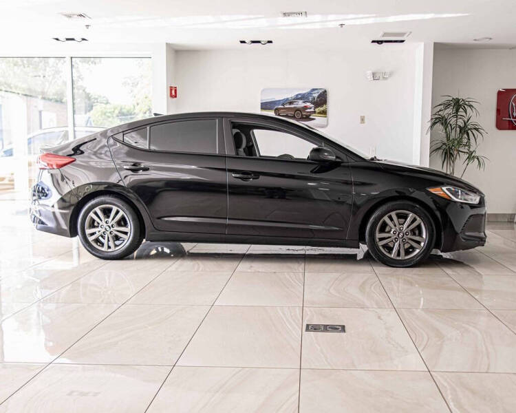 2018 Hyundai Elantra